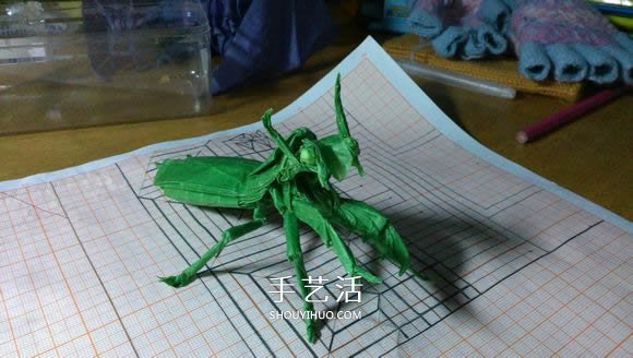 立體螳螂的折法圖解 折紙小螳螂的詳細(xì)步驟 -  www.rpnrmr.com