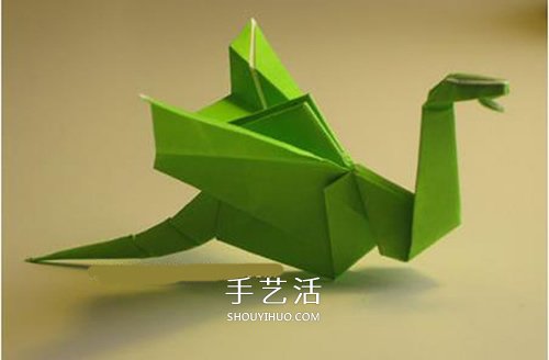 手工折紙翼龍的步驟圖 翼龍的折法圖解過程 -  www.rpnrmr.com