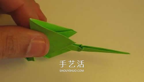 手工折紙翼龍的步驟圖 翼龍的折法圖解過程 -  www.rpnrmr.com