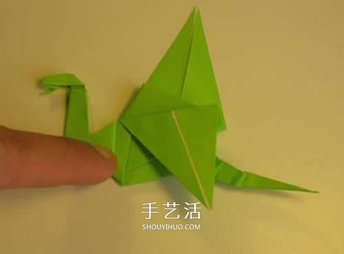 手工折紙翼龍的步驟圖 翼龍的折法圖解過程 -  www.rpnrmr.com