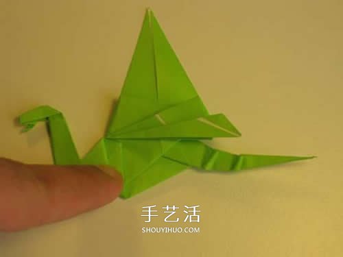 手工折紙翼龍的步驟圖 翼龍的折法圖解過程 -  www.rpnrmr.com