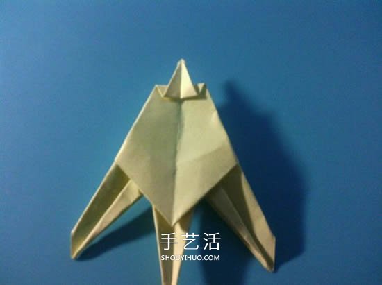 簡(jiǎn)單蜂鳥(niǎo)的折紙方法 手工折紙蜂鳥(niǎo)圖解教程 -  www.rpnrmr.com