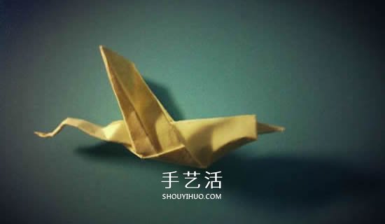 簡(jiǎn)單蜂鳥(niǎo)的折紙方法 手工折紙蜂鳥(niǎo)圖解教程 -  www.rpnrmr.com