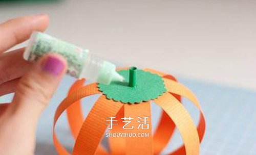 卡紙南瓜手工制作教程 也可以改造成燈籠！ -  www.rpnrmr.com
