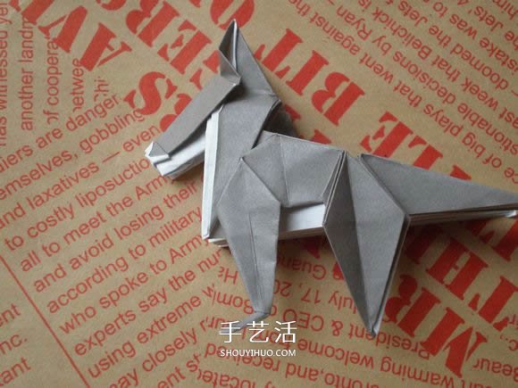 可愛(ài)小狗的折法圖解 手工折紙小狗的步驟圖 -  www.rpnrmr.com