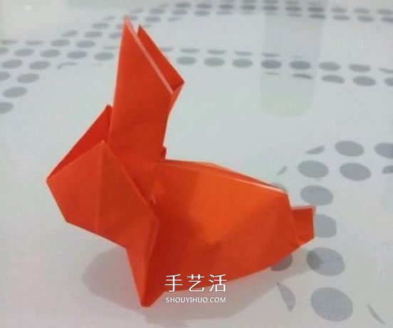 手工折紙兔子的圖解 怎么折兔子的方法步驟 -  www.rpnrmr.com