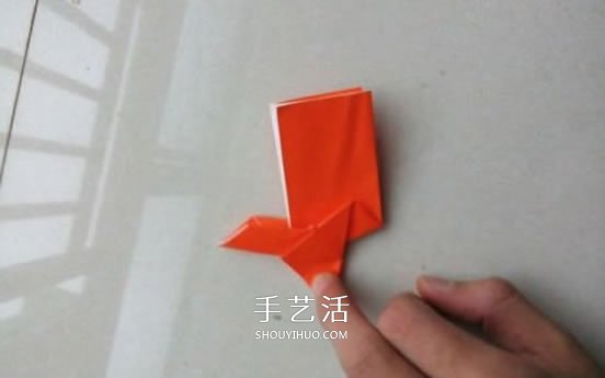 手工折紙兔子的圖解 怎么折兔子的方法步驟 -  www.rpnrmr.com