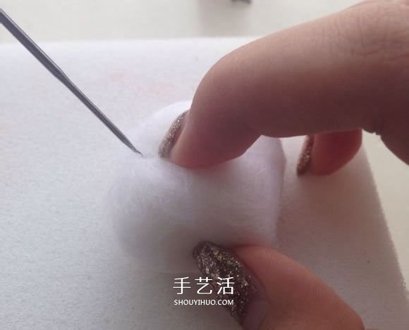 羊毛氈小兔子制作圖解 簡(jiǎn)單手工羊毛氈兔子DIY -  www.rpnrmr.com