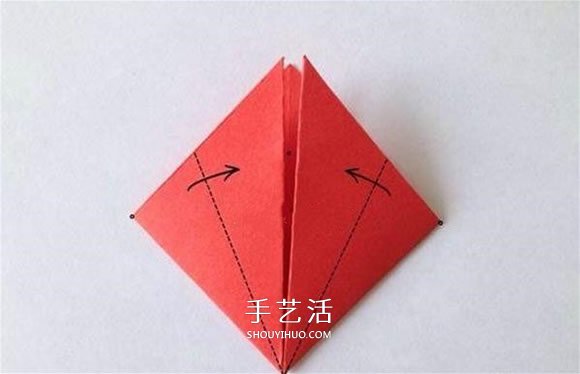 母親節(jié)康乃馨花的做法 彩紙康乃馨手工制作 -  www.rpnrmr.com