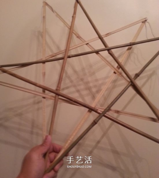 立體星星圣誕燈的做法 自制五角星圣誕燈圖解 -  www.rpnrmr.com