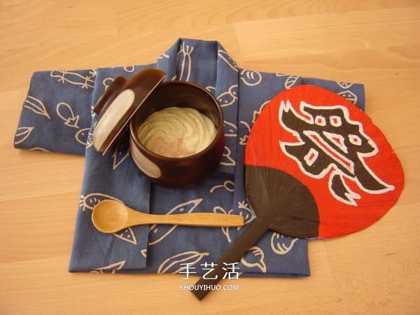 餐巾折紙和服的方法 簡(jiǎn)單餐巾和服的折法圖解 -  www.rpnrmr.com