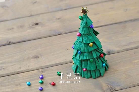 簡單皺紋紙圣誕樹做法 兒童自制圣誕樹的教程 -  www.rpnrmr.com