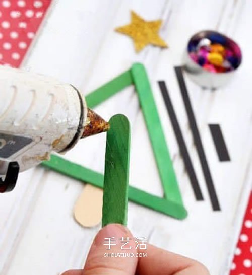 廢物利用做圣誕樹教程 圣誕樹裝飾用雪糕棍做 -  www.rpnrmr.com