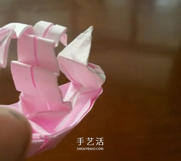 揚(yáng)帆帆船的折法圖解 折紙古代帆船的步驟圖 -  www.rpnrmr.com