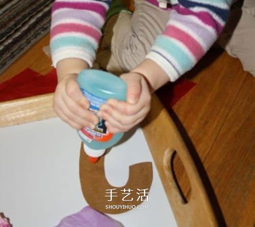 圣誕節(jié)拐杖糖手工制作 幼兒做拐杖糖掛飾方法 -  www.rpnrmr.com