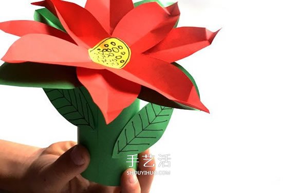 剪紙制作圣誕花的方法 圣誕節(jié)圣誕花裝飾DIY -  www.rpnrmr.com