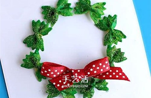 簡單圣誕花環(huán)賀卡做法 蝴蝶面手工制作圣誕賀卡 -  www.rpnrmr.com