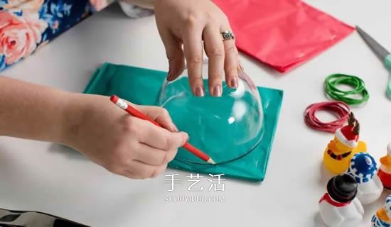 內(nèi)藏禮物的圣誕樹DIY 創(chuàng)意紙杯圣誕樹制作 -  www.rpnrmr.com
