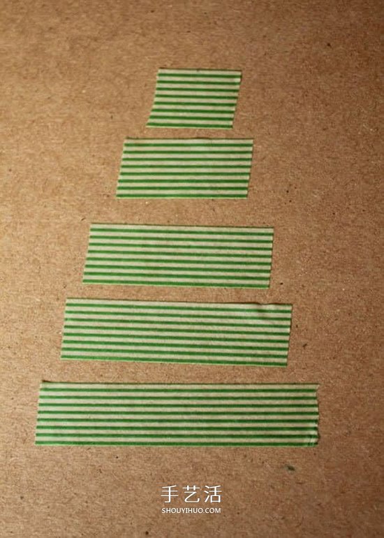 用膠帶紙貼出圣誕賀卡 最簡單圣誕節(jié)賀卡DIY -  www.rpnrmr.com