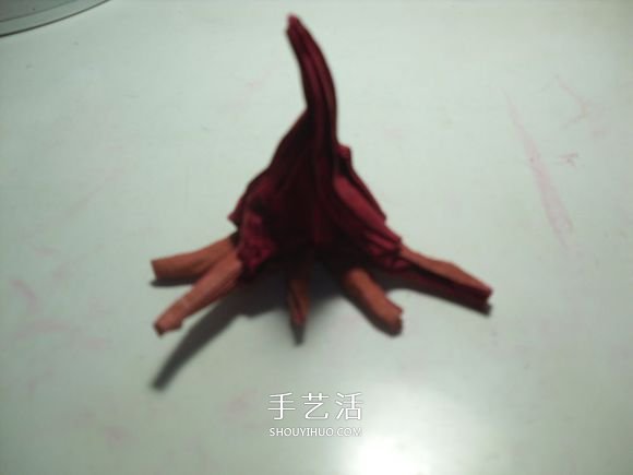 手工篝火的折紙方法 怎么折紙火焰圖解教程 -  www.rpnrmr.com