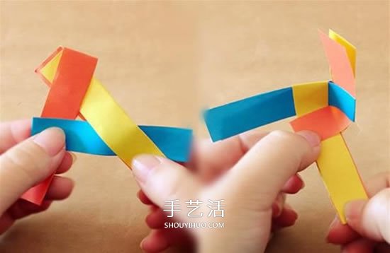 幼兒手工風(fēng)車圖片步驟 會(huì)旋轉(zhuǎn)的小風(fēng)車做法 -  www.rpnrmr.com
