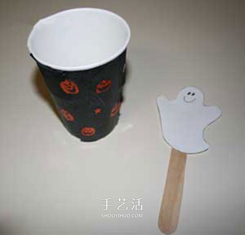 萬圣節(jié)玩具手工小制作 利用紙杯制作幽靈玩具 -  www.rpnrmr.com
