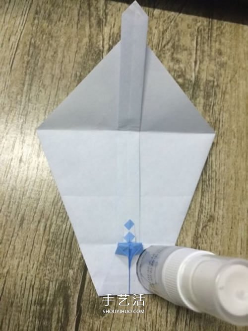 折紙站立大熊貓的圖解教程 可愛的卡通形象 -  www.rpnrmr.com