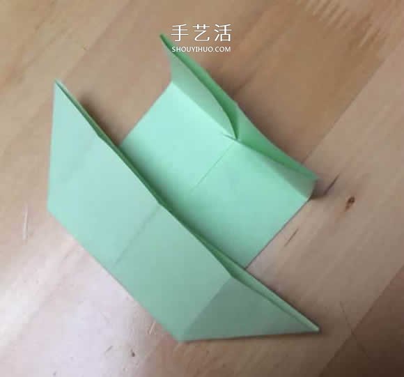 旋轉(zhuǎn)紙陀螺怎么折圖解 簡單花型陀螺折紙教程 -  www.rpnrmr.com