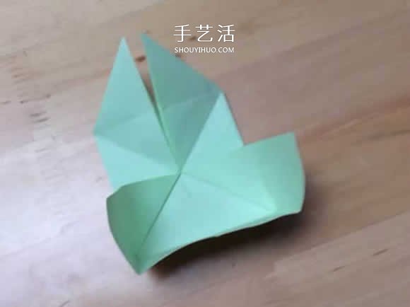 旋轉(zhuǎn)紙陀螺怎么折圖解 簡單花型陀螺折紙教程 -  www.rpnrmr.com