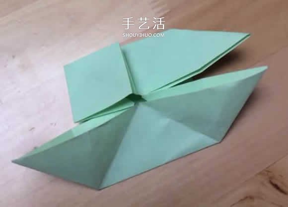 旋轉(zhuǎn)紙陀螺怎么折圖解 簡單花型陀螺折紙教程 -  www.rpnrmr.com