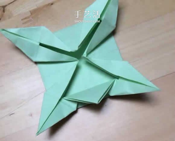 旋轉(zhuǎn)紙陀螺怎么折圖解 簡單花型陀螺折紙教程 -  www.rpnrmr.com