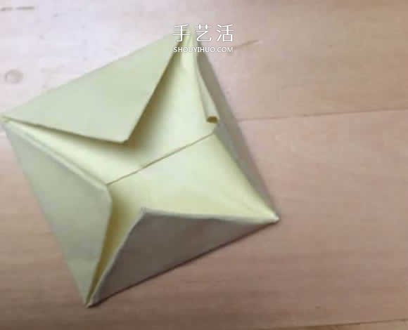 旋轉(zhuǎn)紙陀螺怎么折圖解 簡單花型陀螺折紙教程 -  www.rpnrmr.com