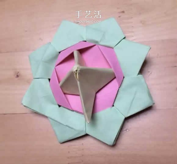 旋轉(zhuǎn)紙陀螺怎么折圖解 簡單花型陀螺折紙教程 -  www.rpnrmr.com