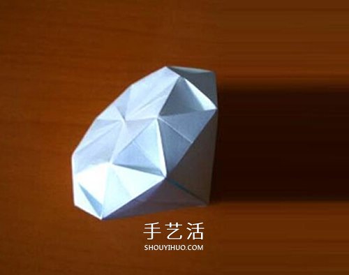 情人節(jié)做一個(gè)小禮物 手工折紙立體鉆石的折法 -  www.rpnrmr.com