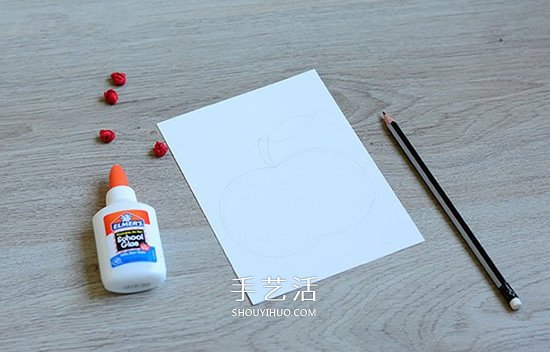 紅紅蘋果送老師 漂亮手工教師節(jié)賀卡制作方法 -  www.rpnrmr.com