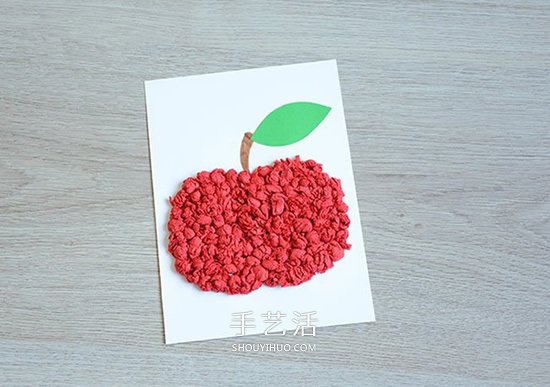 紅紅蘋果送老師 漂亮手工教師節(jié)賀卡制作方法 -  www.rpnrmr.com