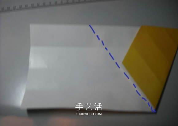 紙幣勛章怎么折圖解 手工折紙勛章的方法 -  www.rpnrmr.com