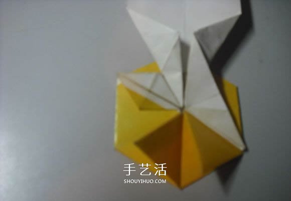 紙幣勛章怎么折圖解 手工折紙勛章的方法 -  www.rpnrmr.com