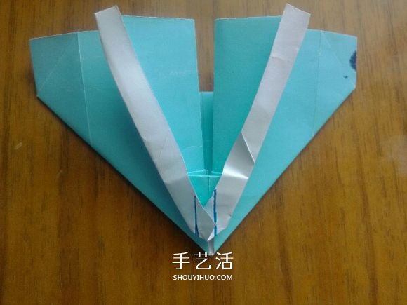 LOVE U字母心的折法 情人節(jié)表白愛心折紙圖解 -  www.rpnrmr.com
