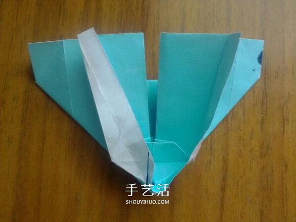 LOVE U字母心的折法 情人節(jié)表白愛心折紙圖解 -  www.rpnrmr.com