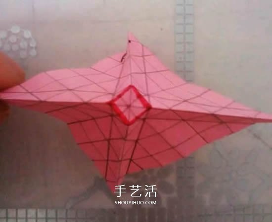 情人節(jié)禮品盒折紙圖解 好看韓式玫瑰禮盒的折法 -  www.rpnrmr.com