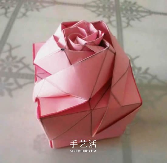 情人節(jié)禮品盒折紙圖解 好看韓式玫瑰禮盒的折法 -  www.rpnrmr.com
