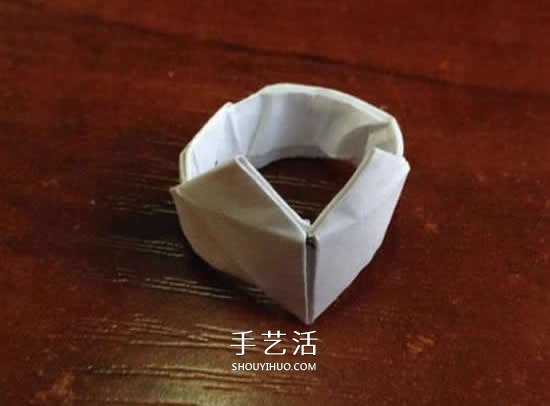 情人間的浪漫小手工：一張紙折愛心戒指圖解 -  www.rpnrmr.com