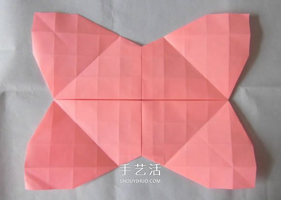 百合花紙巾盒的折法 帶花紙巾盒怎么折圖解 -  www.rpnrmr.com