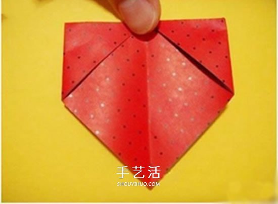兒童折紙草莓的教程 簡單草莓怎么折圖解 -  www.rpnrmr.com
