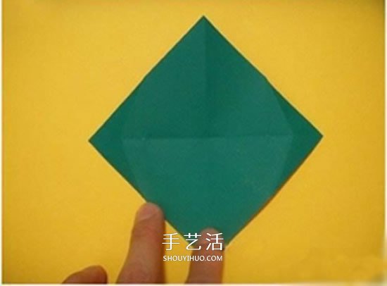 兒童折紙草莓的教程 簡單草莓怎么折圖解 -  www.rpnrmr.com