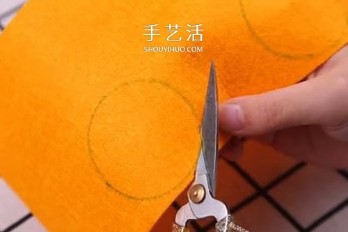 自制不織布南瓜包裝盒 布藝南瓜禮品盒做法 -  www.rpnrmr.com