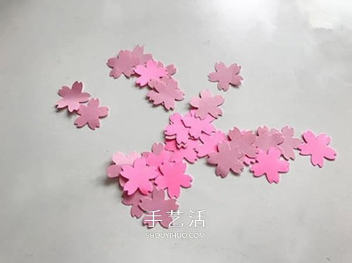 母親節(jié)花束賀卡的做法 手工花束賀卡制作方法 -  www.rpnrmr.com