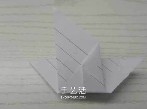 幼兒園手工折紙教程 最簡(jiǎn)單和平鴿的折法圖解 -  www.rpnrmr.com