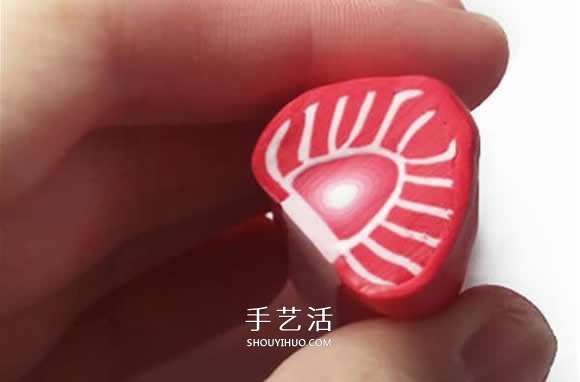 粘土草莓切片制作步驟圖解 做一個超逼真蛋糕 -  www.rpnrmr.com